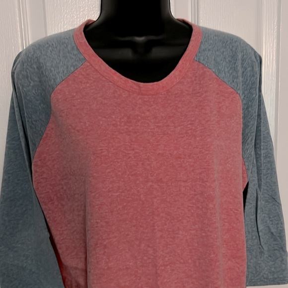 LULAROE 🧘 HEATHER PINK/BLUE 100% COTTON BASEBALL TSHIRT Women’s 3X fits 1X-2X - Picture 2 of 4